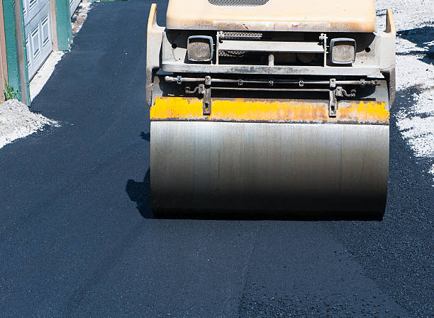 Best Recycled Asphalt Driveway Installation  in Lewisburg, PA